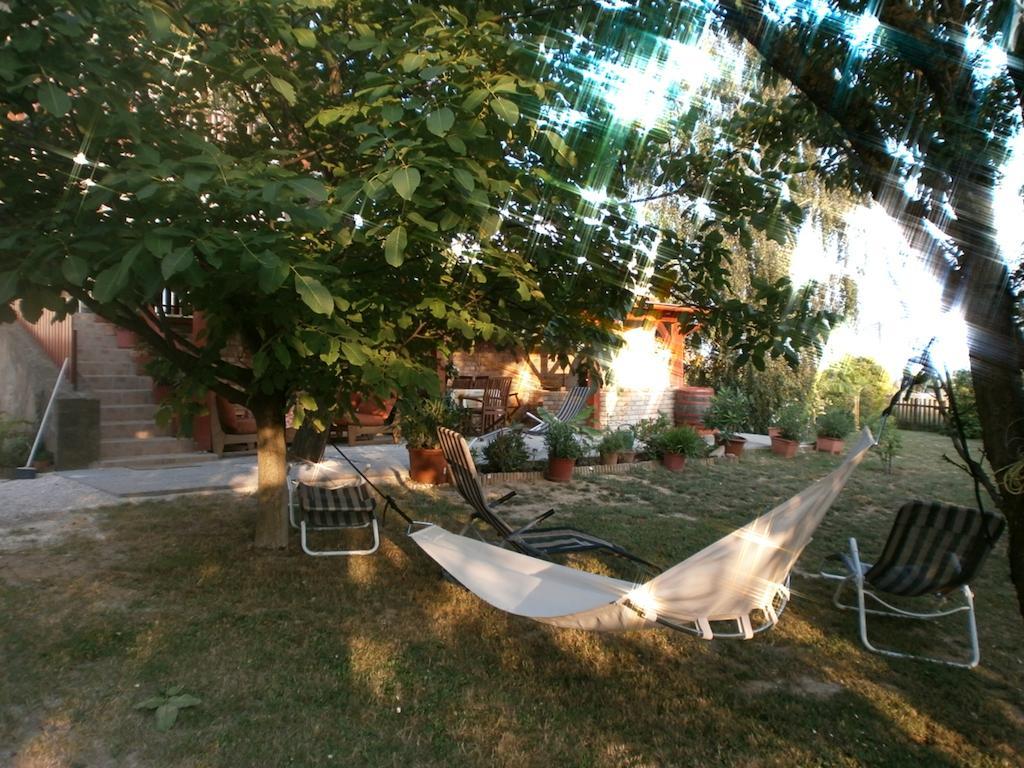 Feher Rozsa Apartman Cserszegtomaj Room photo