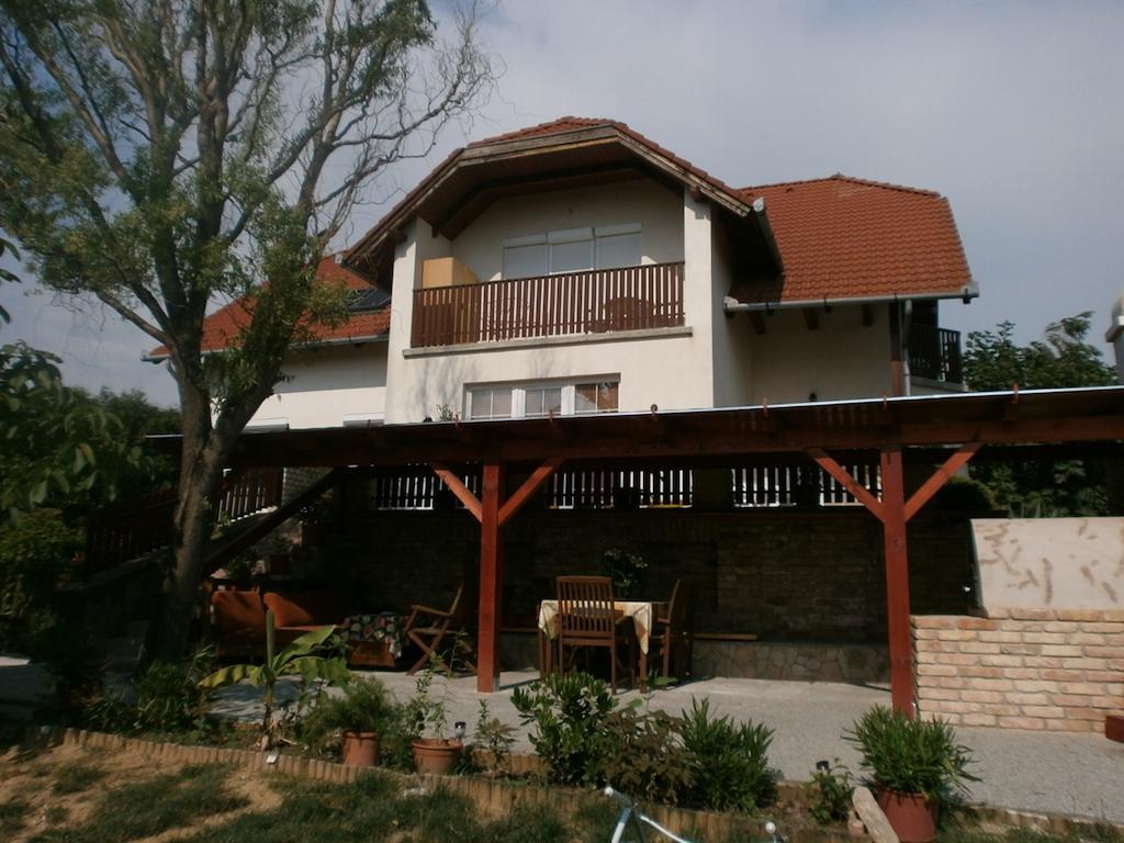 Feher Rozsa Apartman Cserszegtomaj Room photo