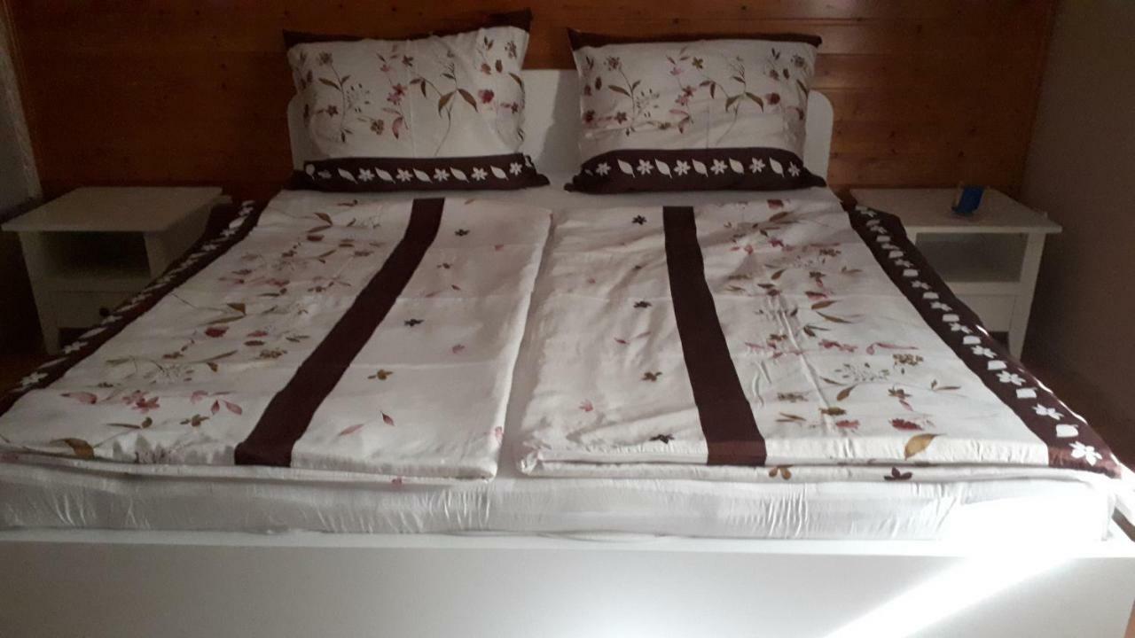 Feher Rozsa Apartman Cserszegtomaj Exterior photo
